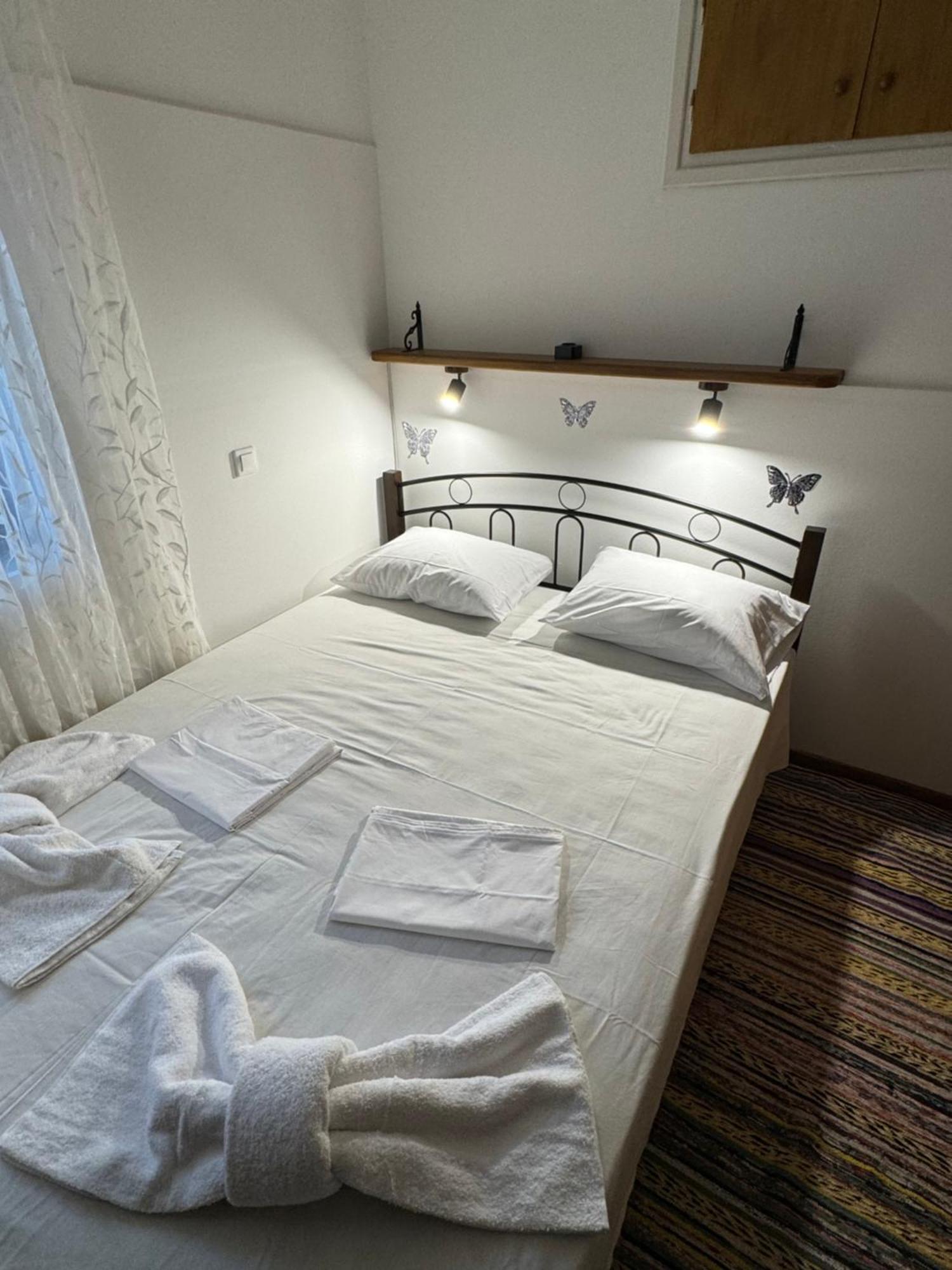 Miltiadis Apartments Кокарі Екстер'єр фото